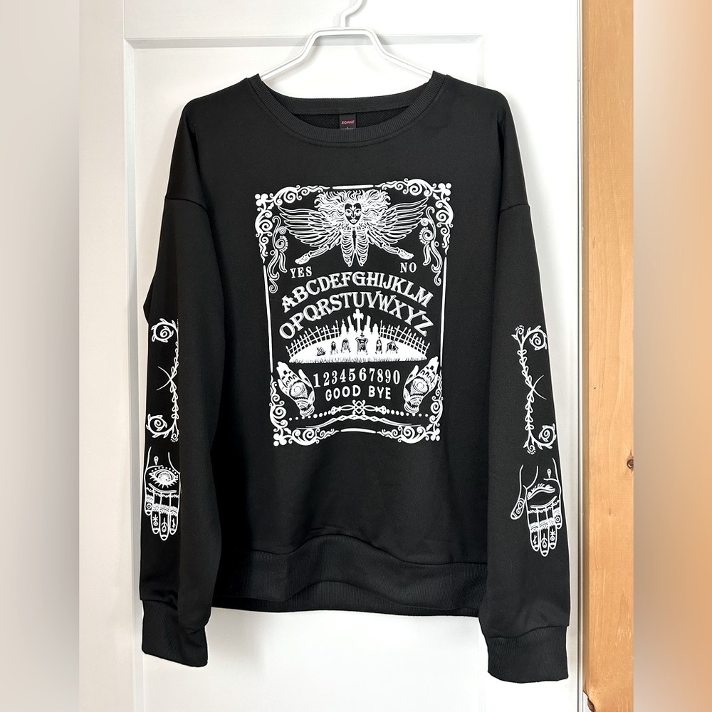 Long sleeve Ouija board crewneck sweater size L, Romwe, NWT